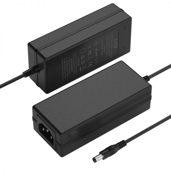 14.4V5A鉛酸電池充電器